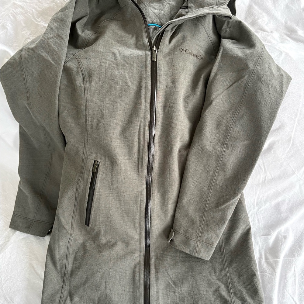 Columbia Women's Gray Hooded Jacket